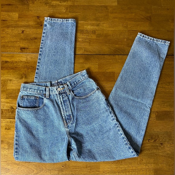 Vintage Old Navy High Rise Jeans size 6 - 32 inches long Mom Jeans - Picture 1 of 15